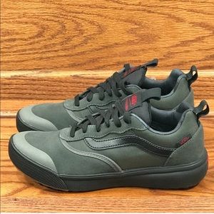 Vans Ultrarange BRAND NEW IN BOX